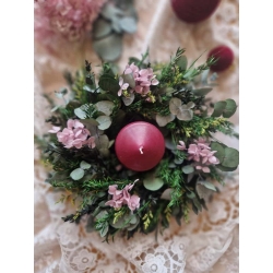 Wianek naturalny stroik na stół z naturalnych roślin ze świecą Eukaliptus